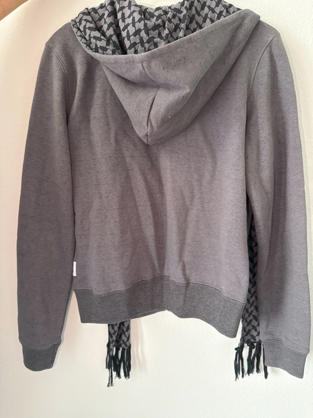 🖤 HELLZ Zip-Up Hoodie w/ Scarf Detail – Edgy Streetwear - Picture 3 of 5